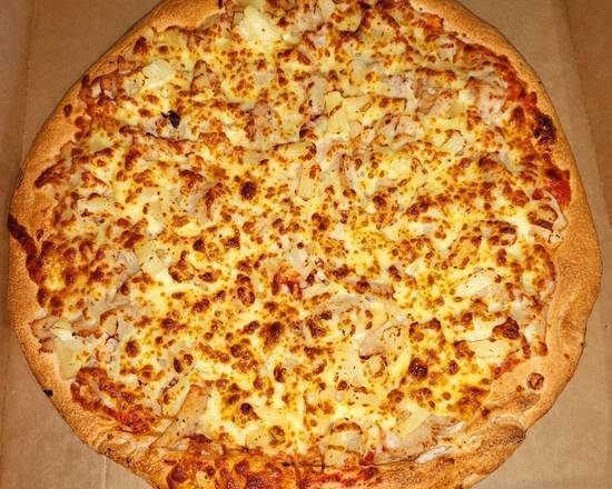 Chicken Hawaiian pizza
